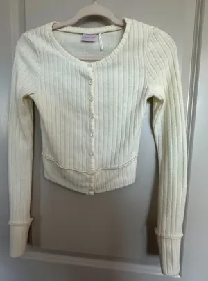 Urban Outfitters Out From Under Ivory Button Up Tight Cropped Sweater Women's Sz thumbnail 1