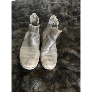 Ugg Bonham Water Resistant Grey Bikers Boots Us 9 Shoes thumbnail 2