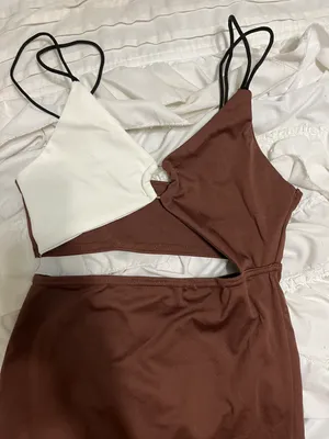 Dress thumbnail 4