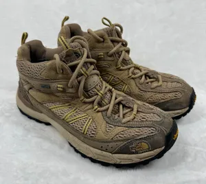 The North Face Hedgehog Mid GTX Gore-Tex Hiking Boots Women Tan Brown Vibram 8.5 thumbnail 1