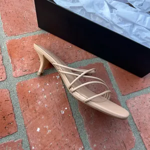 NWT Marc Fisher Heels Size 7 thumbnail 2