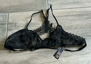 Victoria secret very sexy lace bralette thumbnail 1