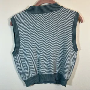 ✨‎ Sincerely Jules Women’s Gray Black Sweater Vest Small thumbnail 8