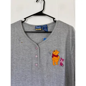 Disney Winnie the Pooh Piglet Gray Ribbed Henley Short Sleeve Womens 14/16W thumbnail 2