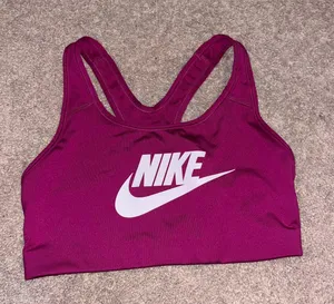 Nike Sports Bra thumbnail 1