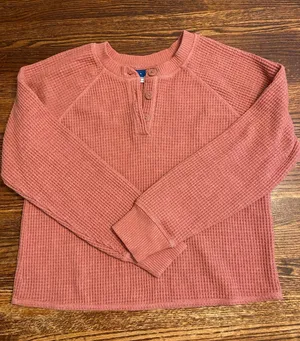 Old Navy Long Sleeve Ribbed Button Tee thumbnail 1