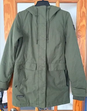 Columbia Women's Olive Utility puffer Jacket thumbnail 1
