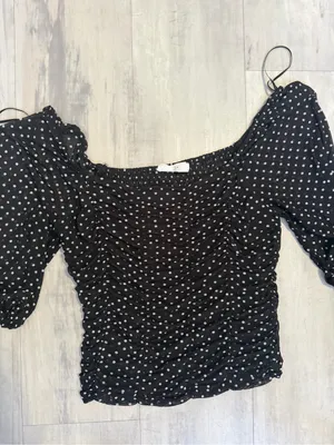Elodie Black Polka Dot Ruched Puff Sleeve crop Top thumbnail 2