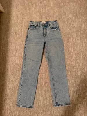Abercrombie & Fitch Light Blue 90s Straight High-Rise Jeans thumbnail 3