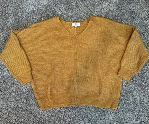Chloe+cyrus Gold Size M thumbnail 1