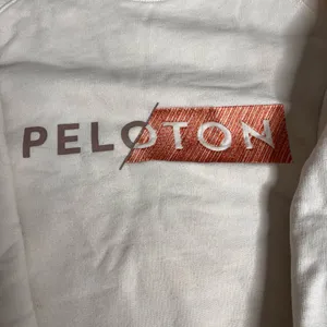 Peloton Cream Crewneck Sweatshirt Women's Size M Cozy Athleisure thumbnail 9