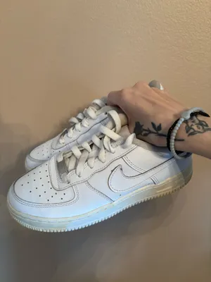 Nike Air Force 1 LE GS 'Triple White' thumbnail 6