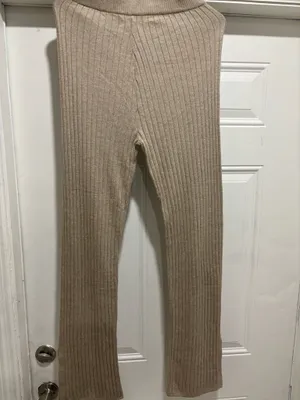 Gap NWT Ribbed Knit Flare Pants – Beige – Size medium thumbnail 3
