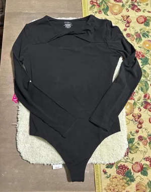PUMIEY Women’s Bodysuit Size M Black Wrap Front Thong Back thumbnail 1