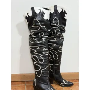 Women's Black & White Cowboy Western Boots Knee High Embroidered Block Size 6 thumbnail 4