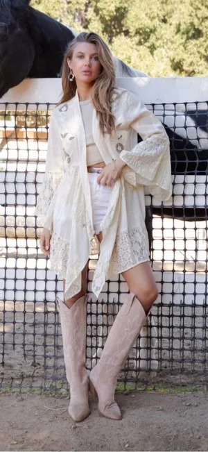 Young Threads Natural Embroidered Lace Boho Long Shrug Kimono NWT Size XL Flaw thumbnail 1