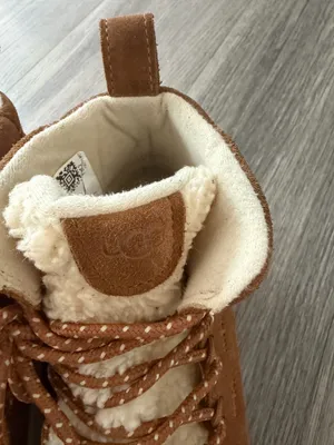 UGG Women’s Lakesider Boots Size 7 thumbnail 3