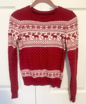 Vintage Y2K Abercrombie & Fitch Red and White Reindeer Sweater SMALL thumbnail 1