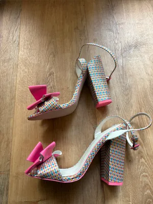 Rare bloggers fav ASOS Harminise bow-front heeled sandals thumbnail 4