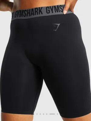 New Gymshark Black Fit Seamless Cycling Shirts Size M thumbnail 1