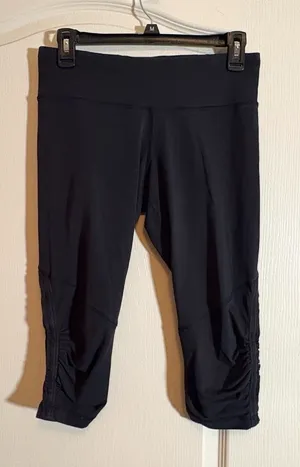 Lululemon Run for Your Life crop leggings in black thumbnail 1