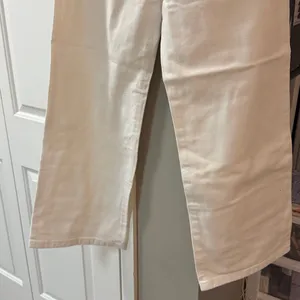 $115 NWT LICHI HIGH RISE WESTERN FLARE JEANS, white 28 thumbnail 9