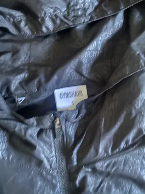 Gymshark Cropped Windbreaker thumbnail 3