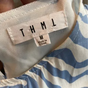 THML Blue and White Pattern Short Sleeve Dress Boho- Size M thumbnail 9