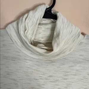 Abercrombie & Fitch Heathered Cream Turtleneck Long-Sleeve Dress thumbnail 3