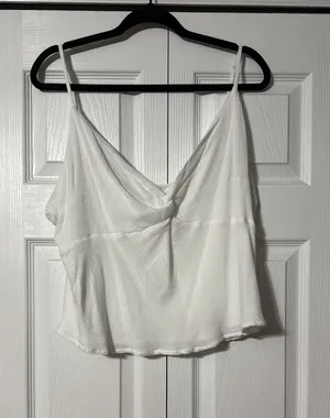 Abercrombie Tank Top White Crop thumbnail 1