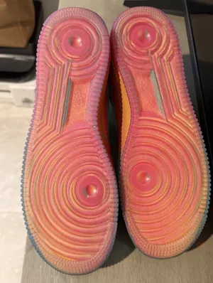 Size 9.5 - Nike Air Force 1 '07 Low Stadium Green Crimson thumbnail 4