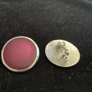 Monet Signed Vintage Dark Purple to Magenta Polaris effect Clip-On Earrings thumbnail 6