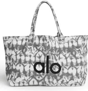 Alo Iconic Shopper Tote Bag thumbnail 1