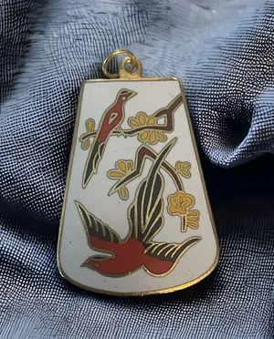Vintage White Damascene Bird Pendant Multiple thumbnail 1