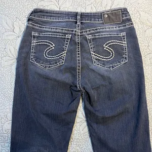 Silver Jeans NATSUKI Medium Wash Boot Cut Jeans. Size 28/33 thumbnail 7