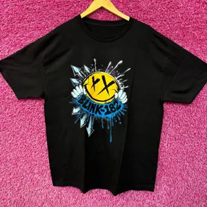 Blink 182 Smiley Face Splash Rock T-shirt size XL thumbnail 1