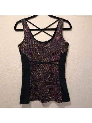 Athleta‎ Printed Tank Top with Crisscross Back thumbnail 3