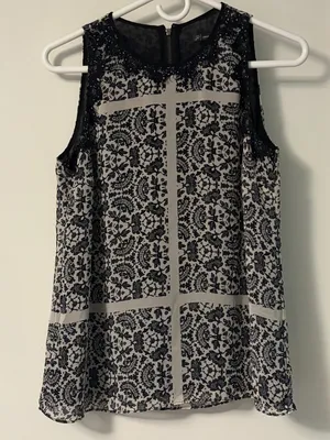 Adrianna Papell blouse eyelash lace trim floral pattern size small boho feminine thumbnail 1