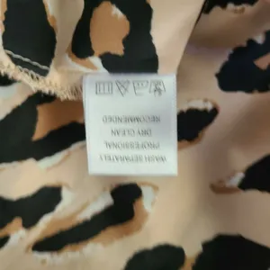 Annabella Animal Print‎ Leopard Full Zip back S - Leopard Cheetah Mob Wife thumbnail 6