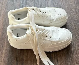 Berksha White Sneakers thumbnail 1