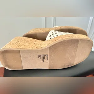 Women's Cream Woven Platform Wedge Sandals Size 9 thumbnail 4