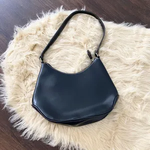 Vintage Y2K Tommy Hilfiger Black Silver Accent Stitching Hobo Shoulder bag thumbnail 5