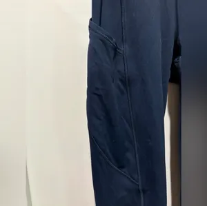 Lululemon Align High-Rise Navy Leggings thumbnail 5