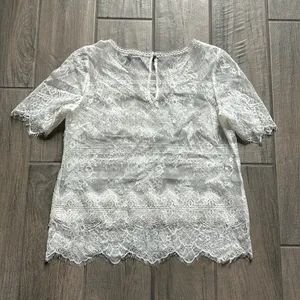 White House black market lace top thumbnail 5