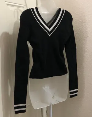 Black and white striped V-neck sweater top shirt blouse long sleeve preppy dark academia goth old money Size L thumbnail 3