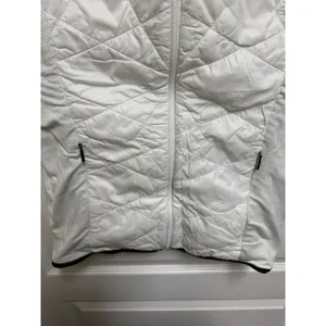 Athleta Insulated Flurry PrimaLoft Vest White Black M 383708 Quilted Hybrid thumbnail 10