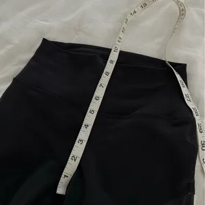Alo Yoga Black Mesh Panel High Waisted Leggings thumbnail 5