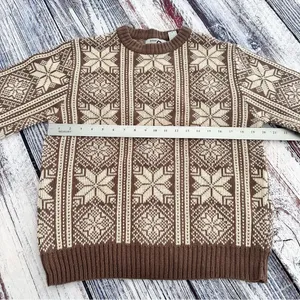 Vintage “Steep Slopes” Snowflake Sweater Tan Size M thumbnail 6