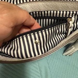 Kate Spade Cream‎ Crossbody Bag with Gold Accents thumbnail 4