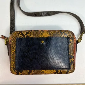 Madewell The Transport‎ Camera Bag Colorblock Snake Embossed Edition Rusted Tin thumbnail 4